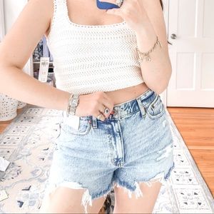 Abercrombie & Fitch The Mom Short: High Rise